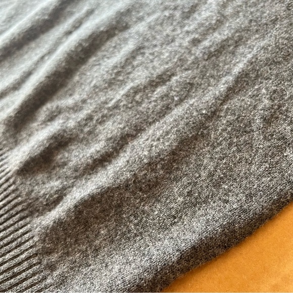 Brodie Cashmere Wool blend Gray Lurex Bow Mock Neck Sweater size M - Picture 12 of 12